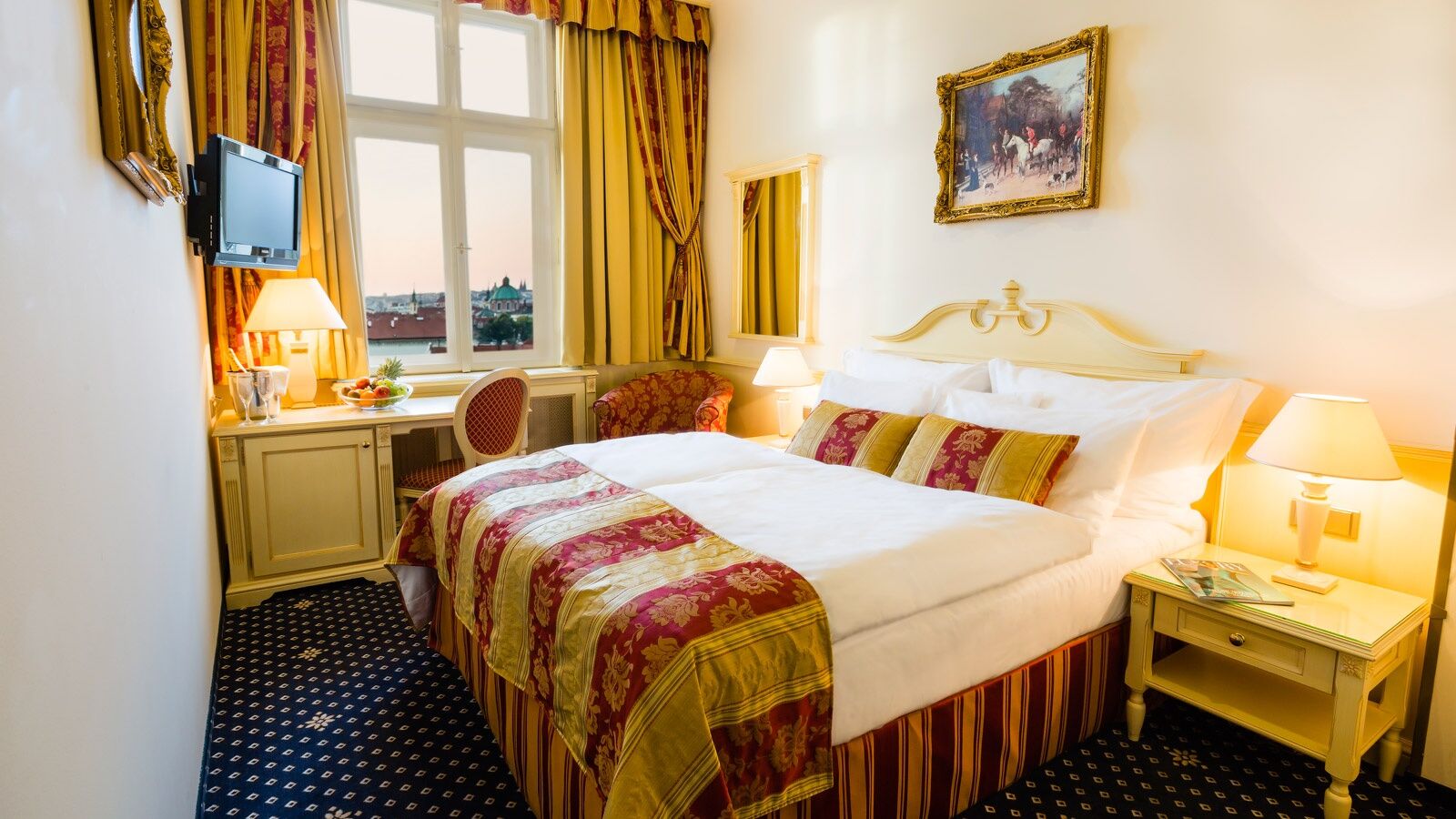 Luxury Family Hotel Royal Palace Praga Quarto foto