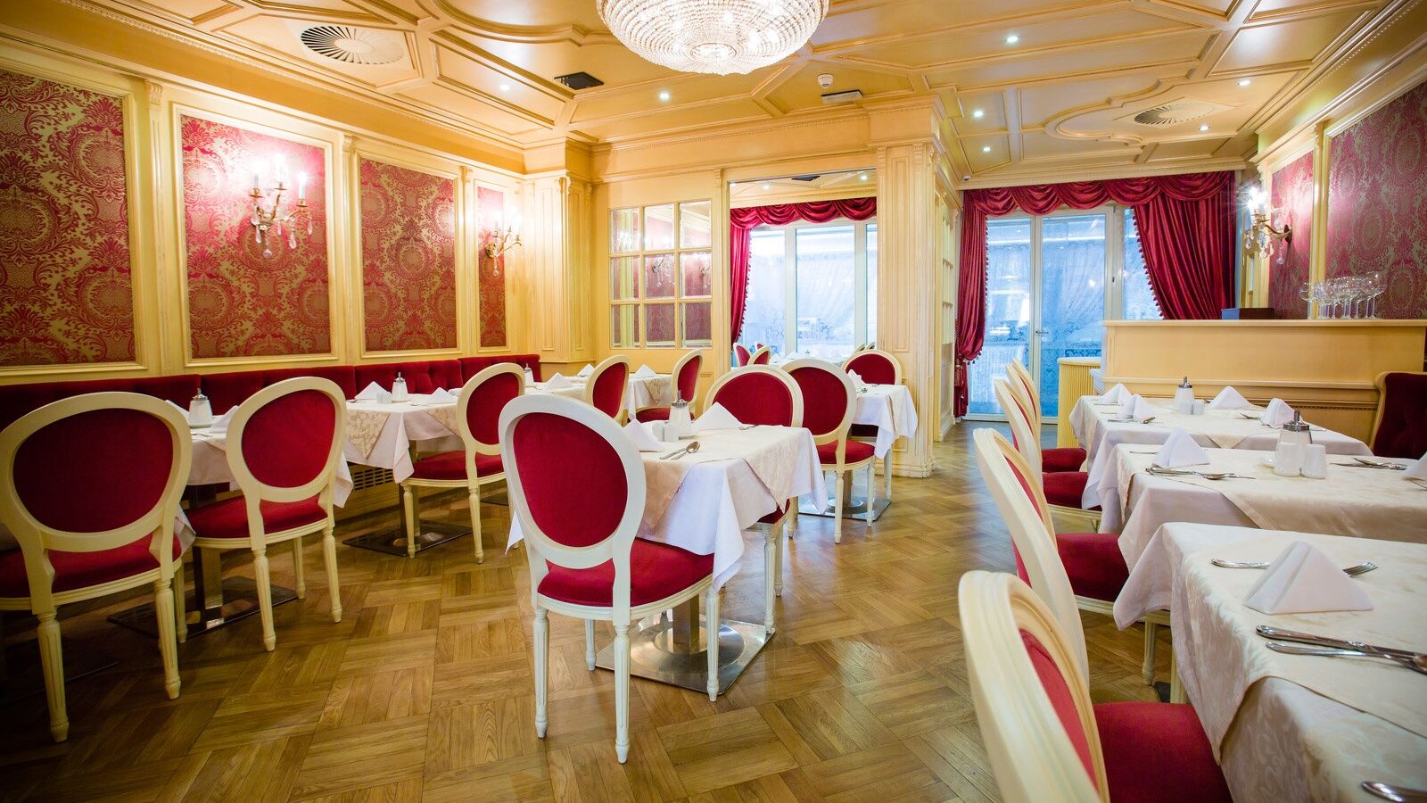 Luxury Family Hotel Royal Palace Praga Instalações foto